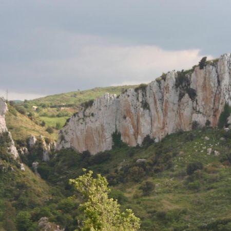 הוילה Caltavuturo Casa Della Nonna מראה חיצוני תמונה