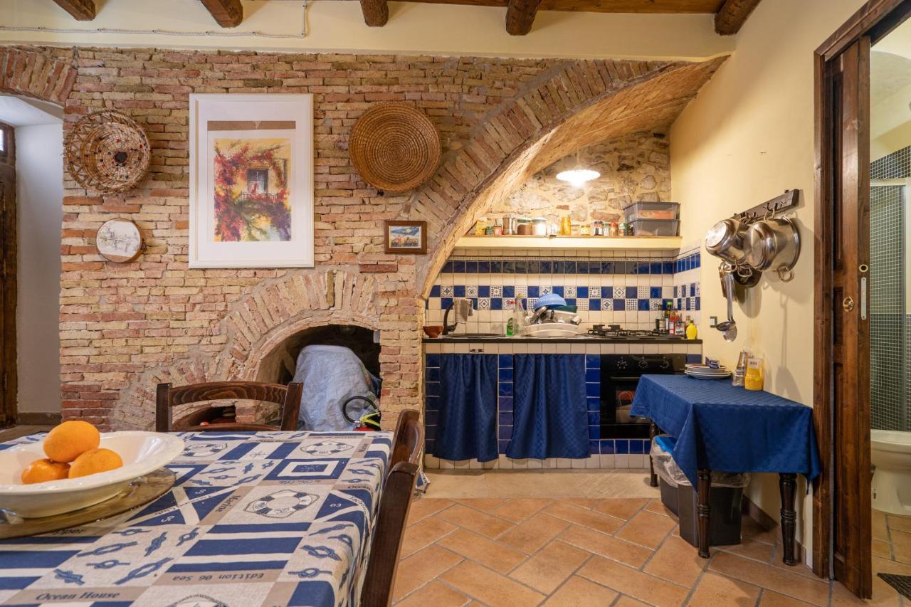 הוילה Caltavuturo Casa Della Nonna מראה חיצוני תמונה