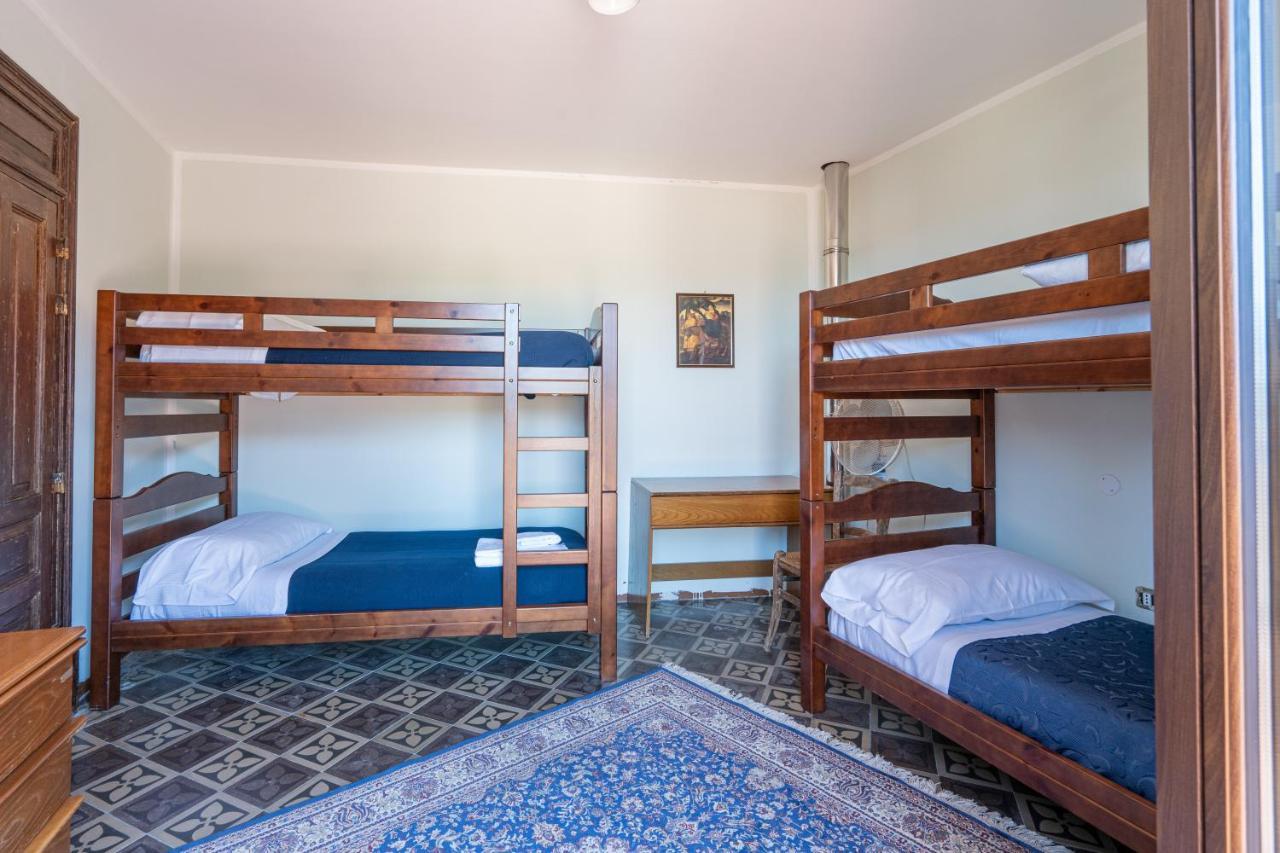 הוילה Caltavuturo Casa Della Nonna מראה חיצוני תמונה